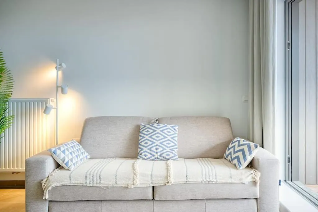 Apartment Charming Studio By The Sea In Ostend